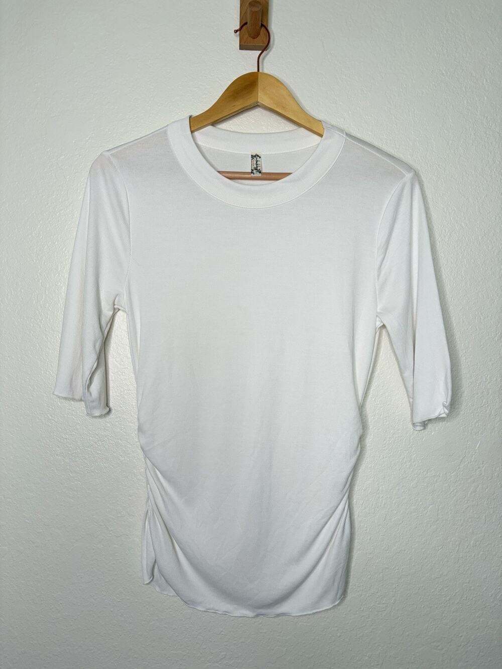 Free People Intimately Talk To Me White T-Shirt Ruched Sides Size Large